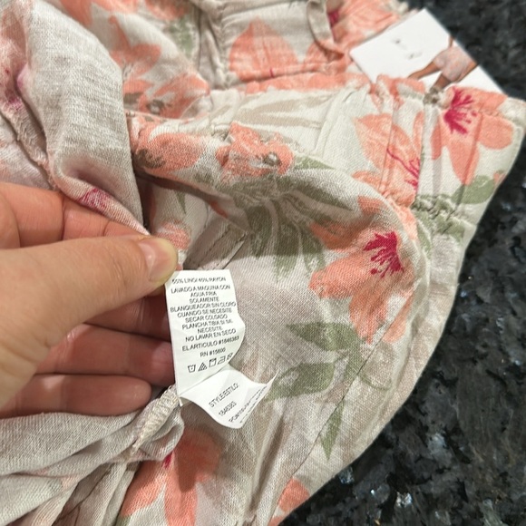 Briggs New York Pink and White Bermudas Relaxed Fit - Picture 8 of 9